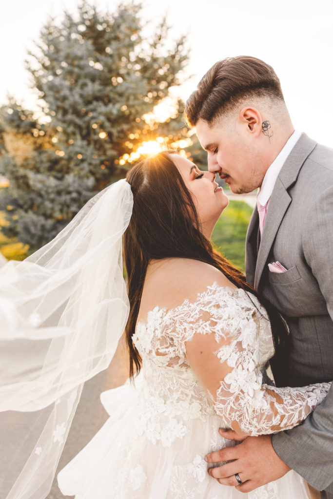 Elegant wedding photography, golden hour photography, bride and groom nussel pose