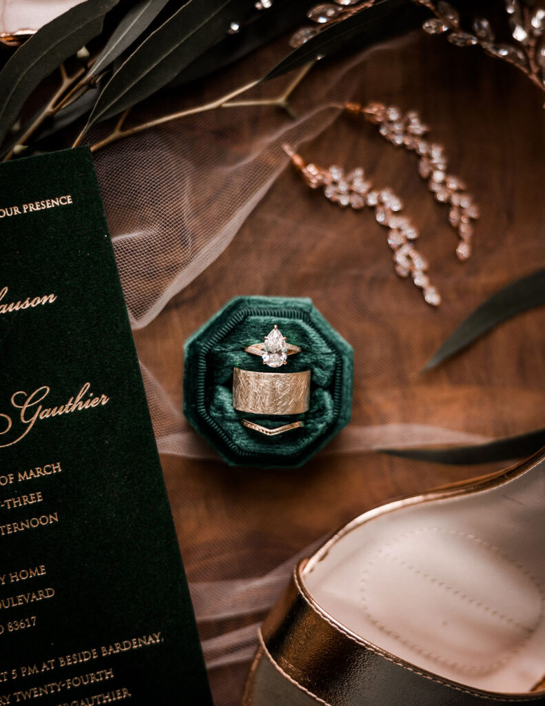 Idaho Wedding, timeless wedding, forest green and burnt orange wedding, Idaho wedding photographer