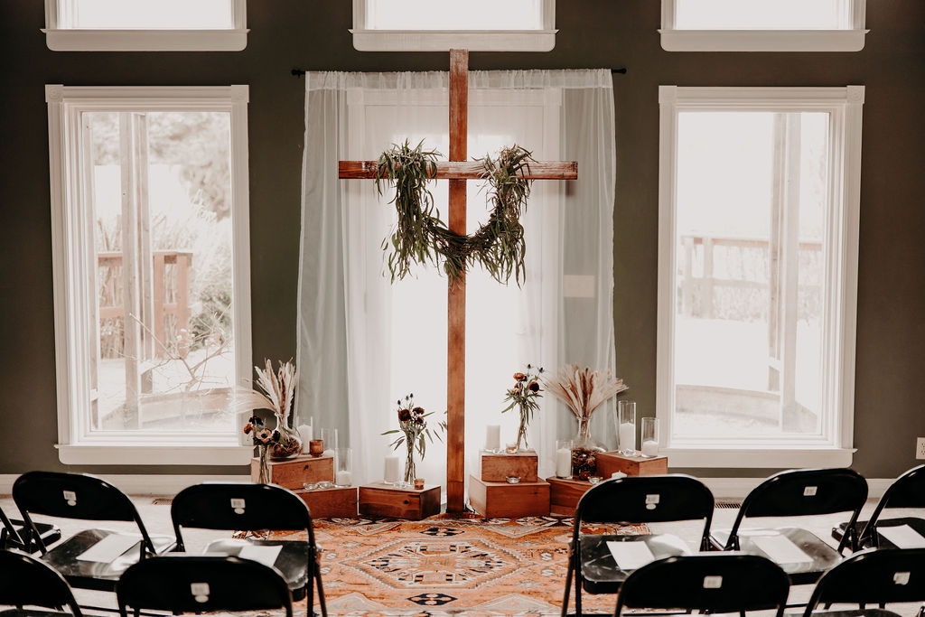 Idaho Wedding, timeless wedding, forest green and burnt orange wedding, Idaho wedding photographer