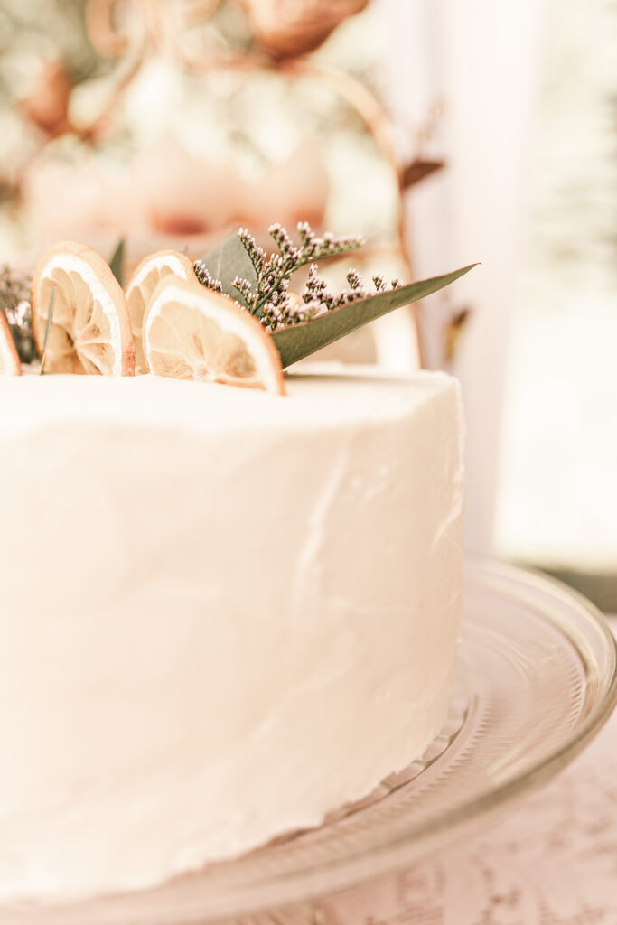 wedding cake photography