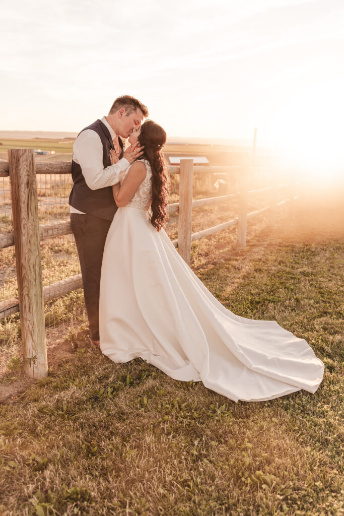 golden hour wedding portraits northern idaho