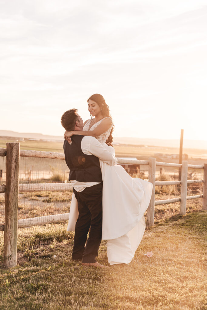 golden hour wedding portraits northern idaho