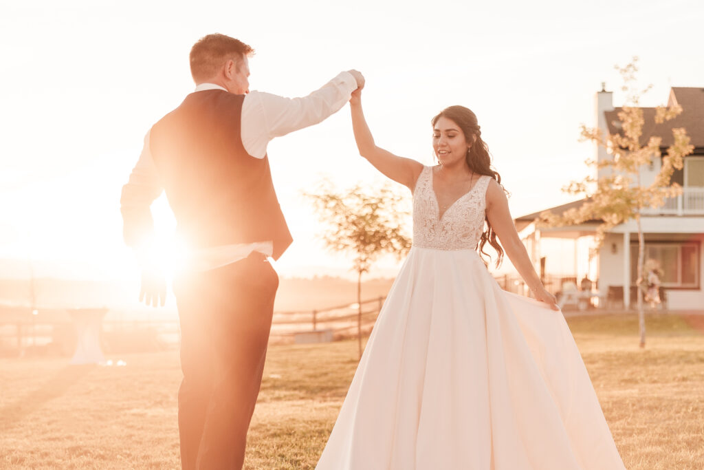 golden hour wedding portraits northern idaho