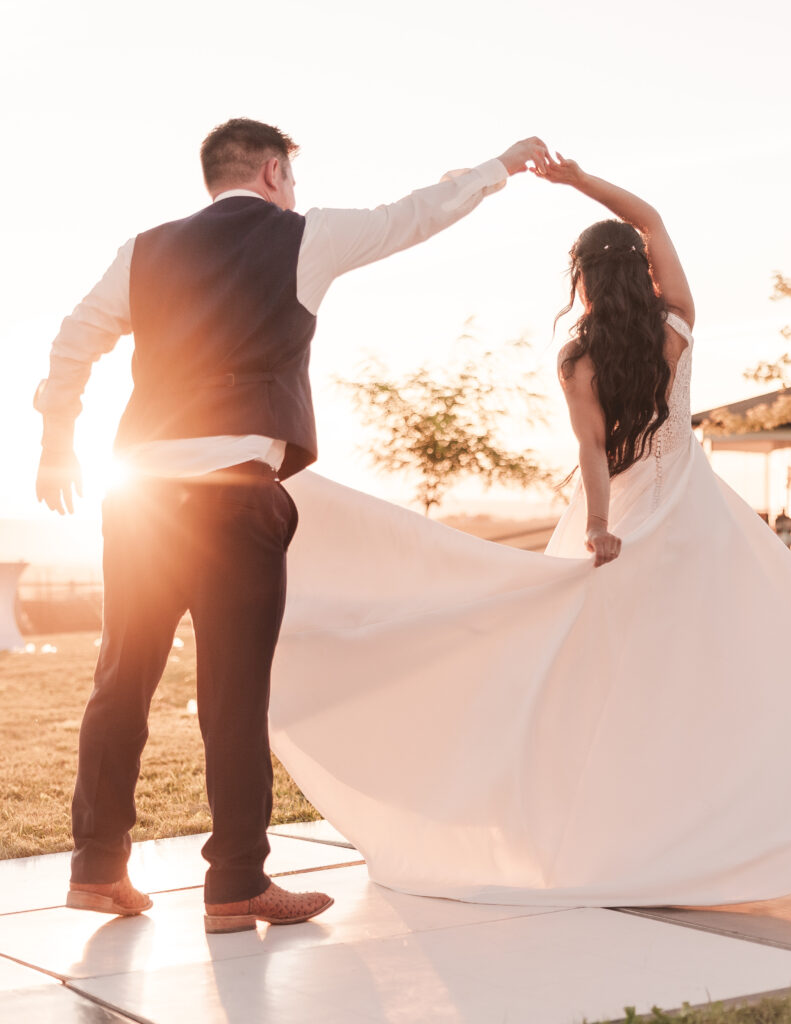 golden hour wedding portraits northern idaho