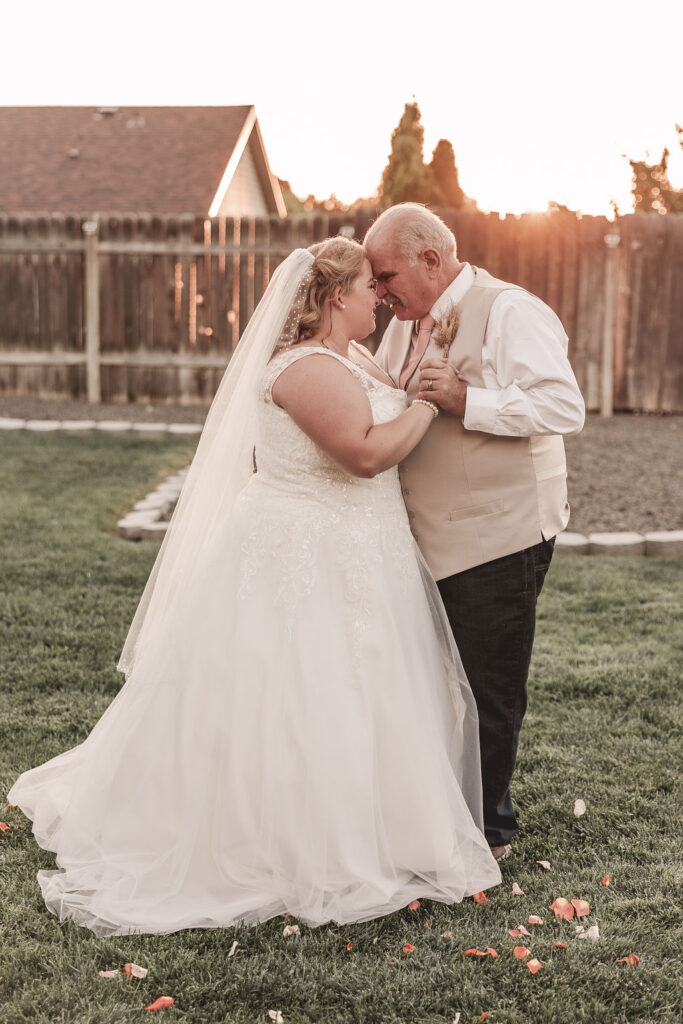 Idaho wedding photography, father daughter dance photography